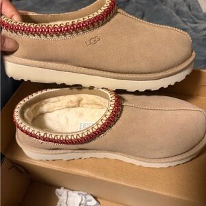 UGG Tan and Red Women's Slippers